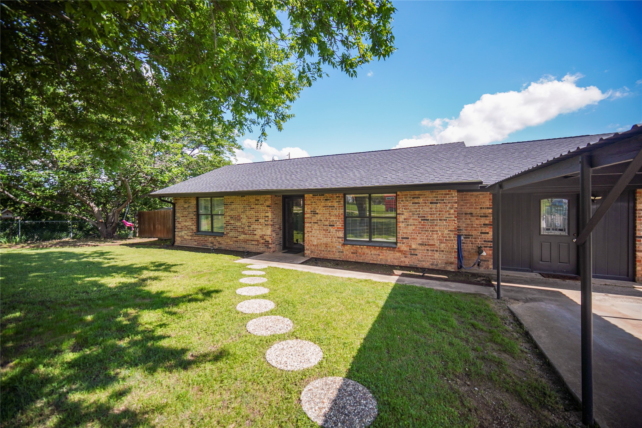 304 Moore Street Jacksboro TX 76458