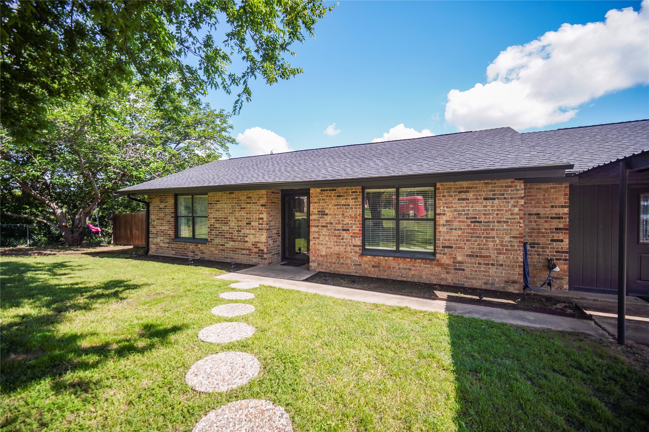 304 Moore Street Jacksboro TX 76458