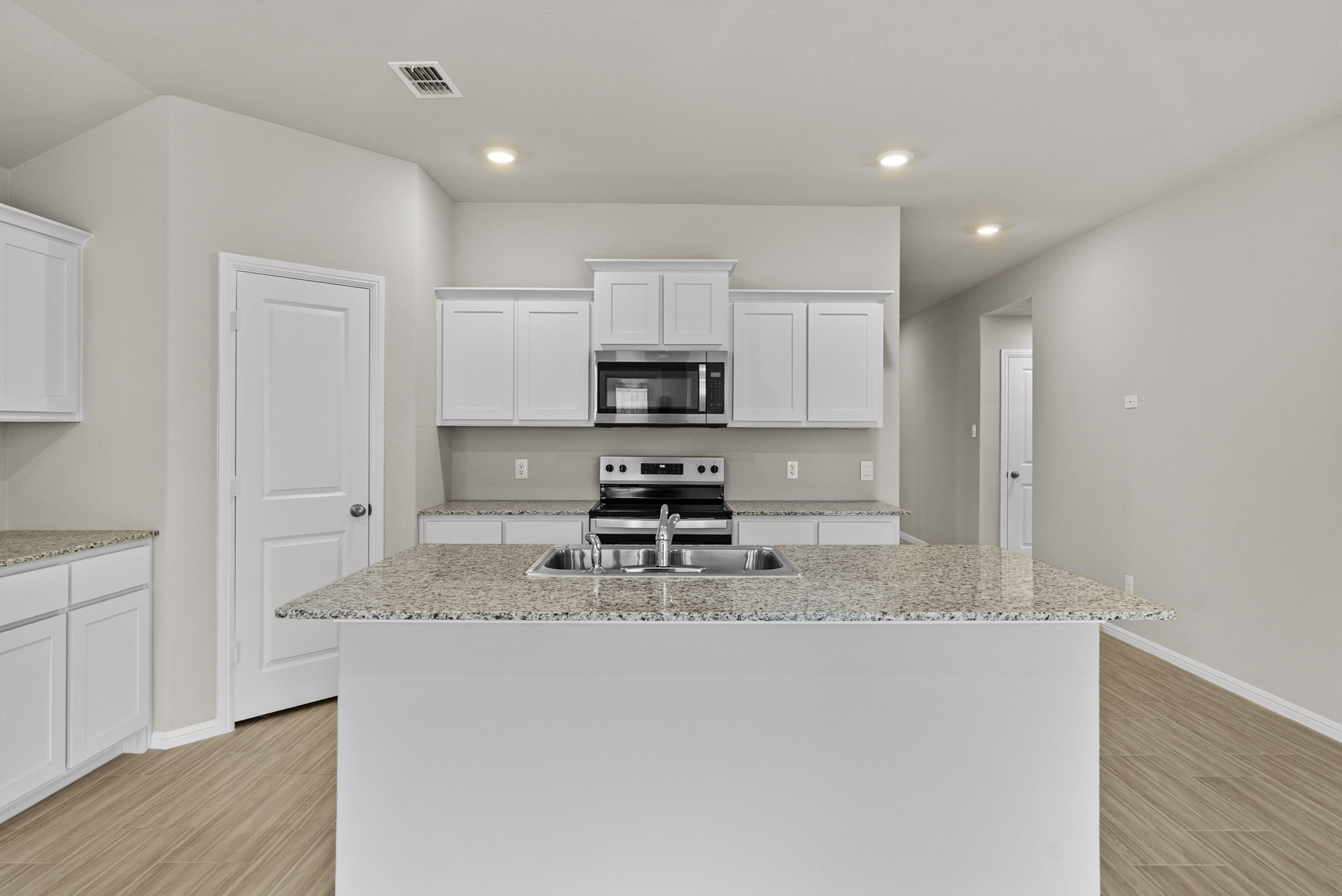 541 Marsh Street Cleburne TX 76033