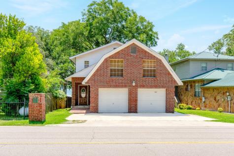 1437 E Lake Drive Weatherford TX 76087