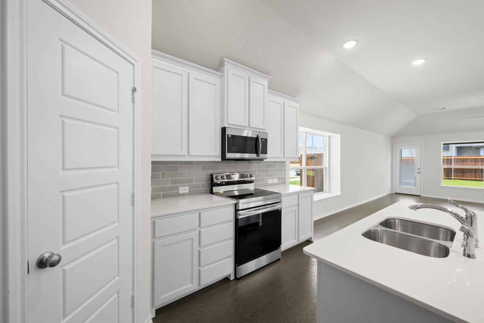 10301 Tapioca Street Fort Worth TX 76036