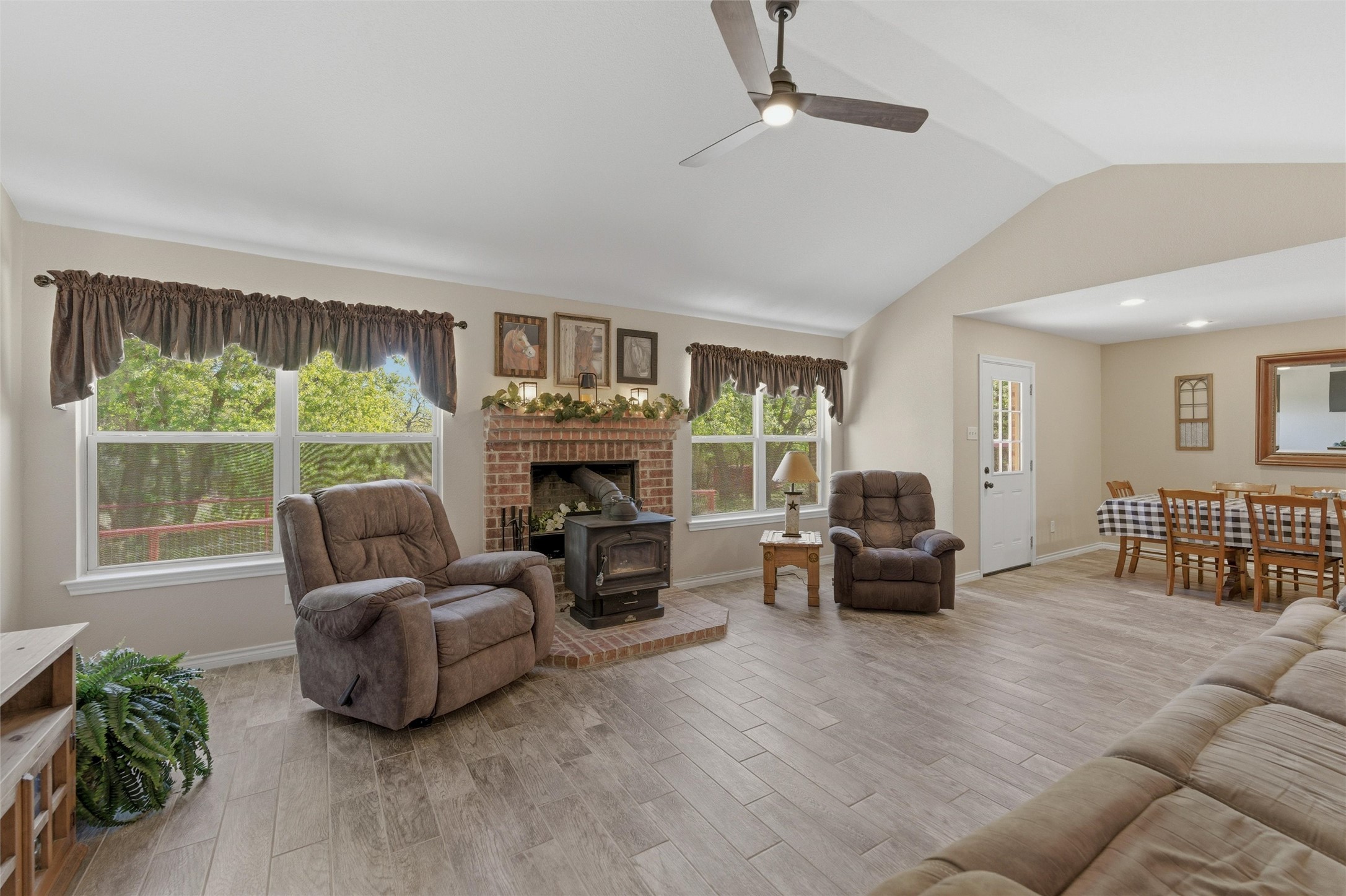 10537 Lone Star Road Weatherford TX 76088