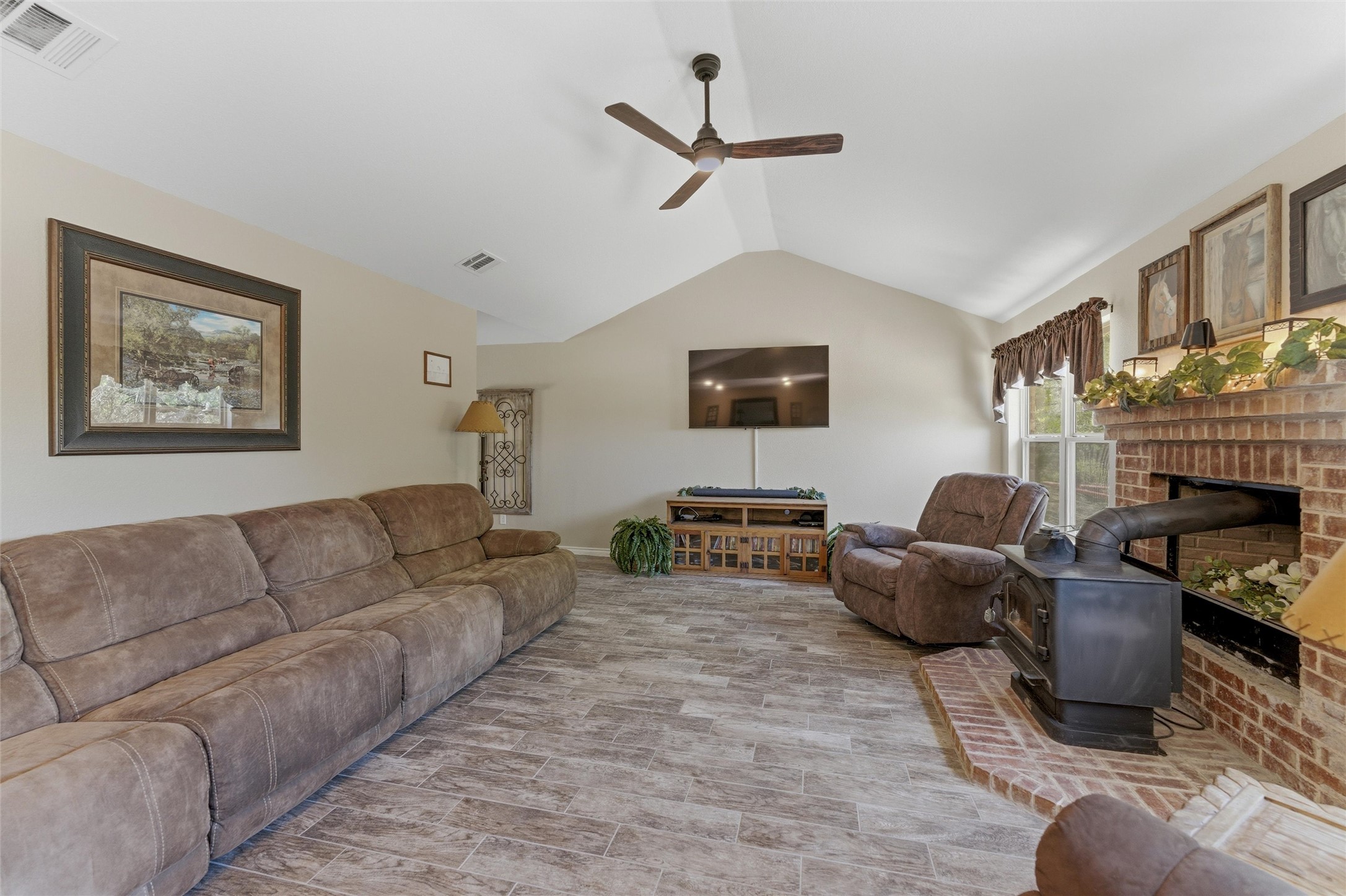 10537 Lone Star Road Weatherford TX 76088