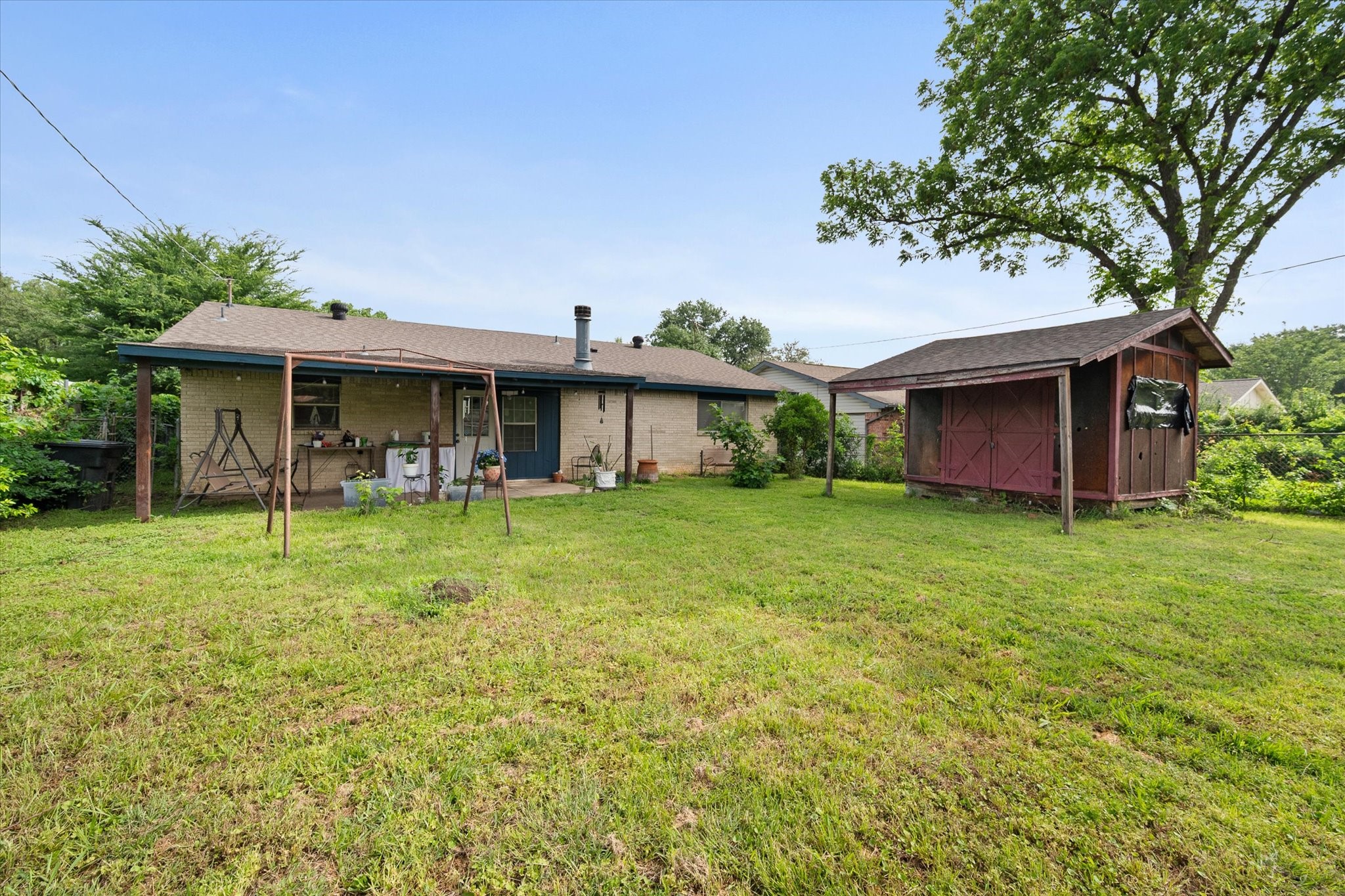 609 Columbine Lane Grand Prairie TX 75052