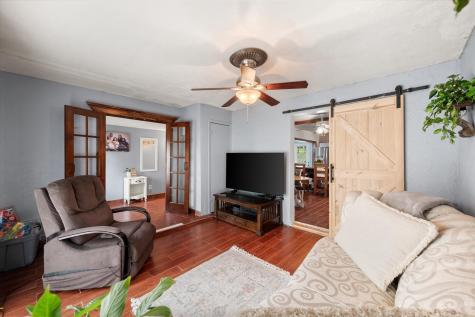 609 Columbine Lane Grand Prairie TX 75052