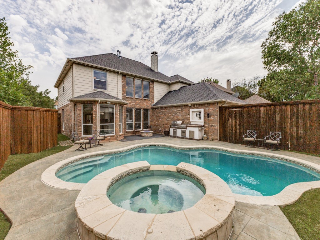 918 Midnight Pass Rockwall TX 75087