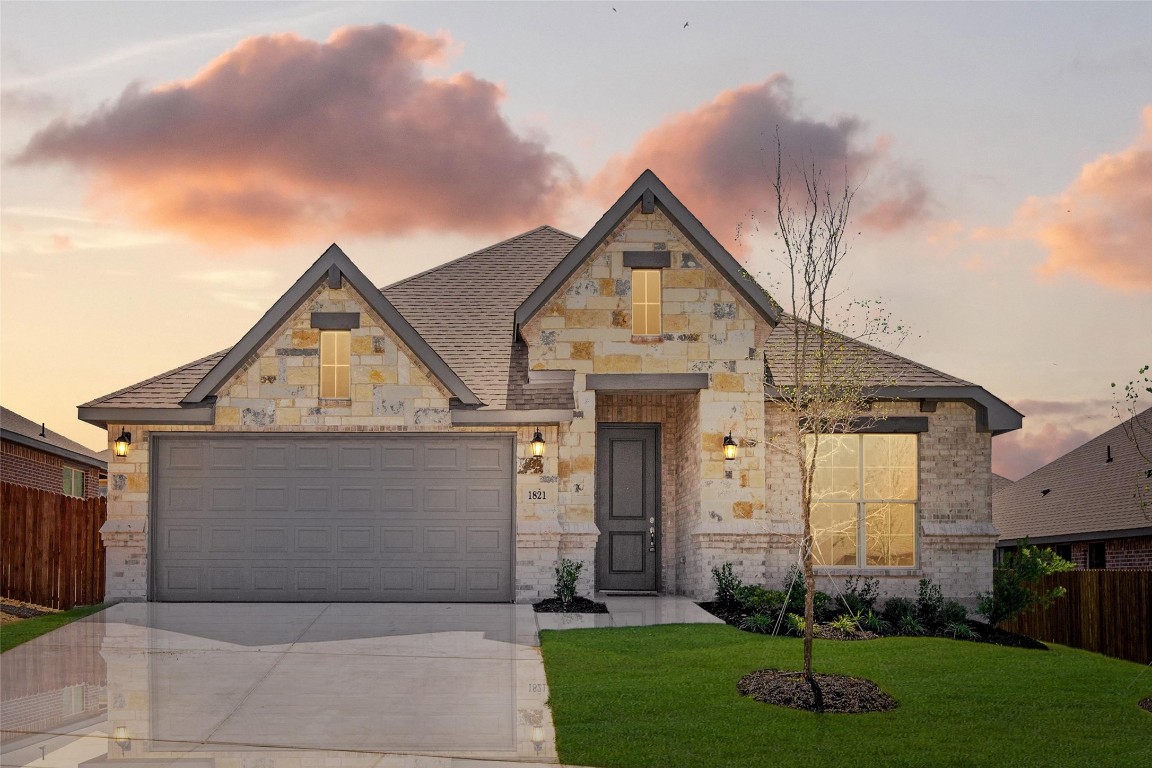 1821 Barberry Way Weatherford TX 76086