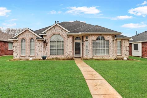 901 Moore Street Cedar Hill TX 75104