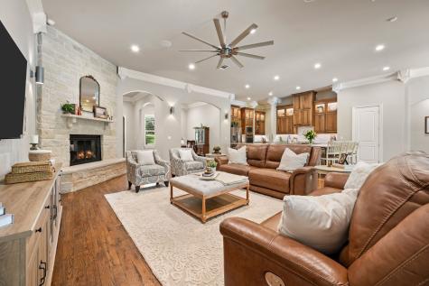 120 Riverbend Estates Drive Fort Worth TX 76112