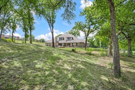 120 Riverbend Estates Drive Fort Worth TX 76112