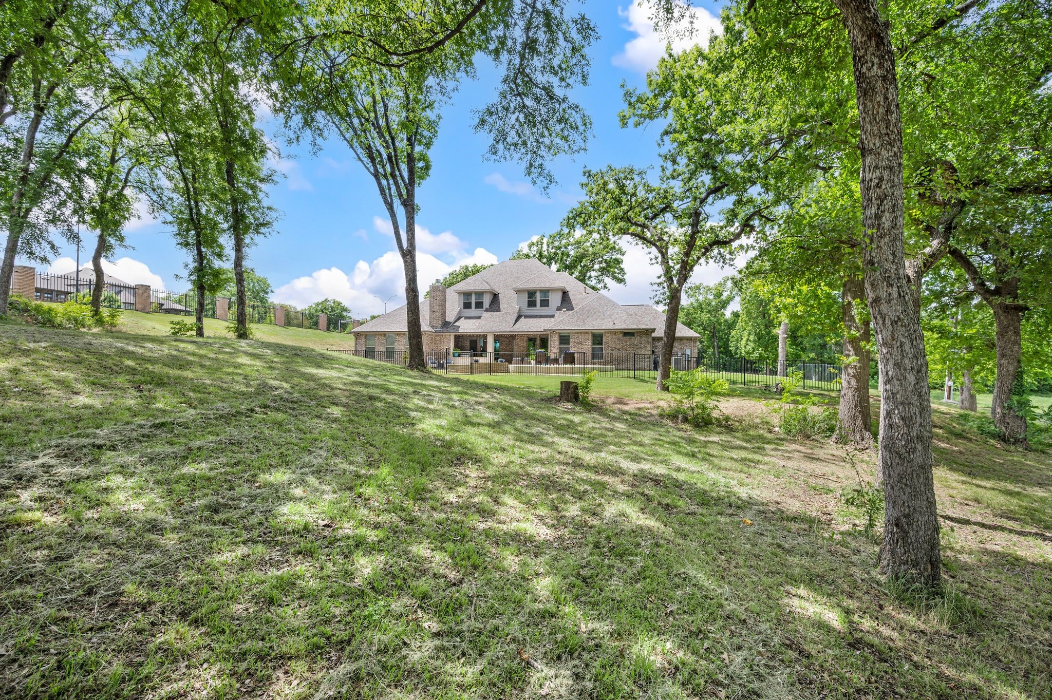 120 Riverbend Estates Drive Fort Worth TX 76112