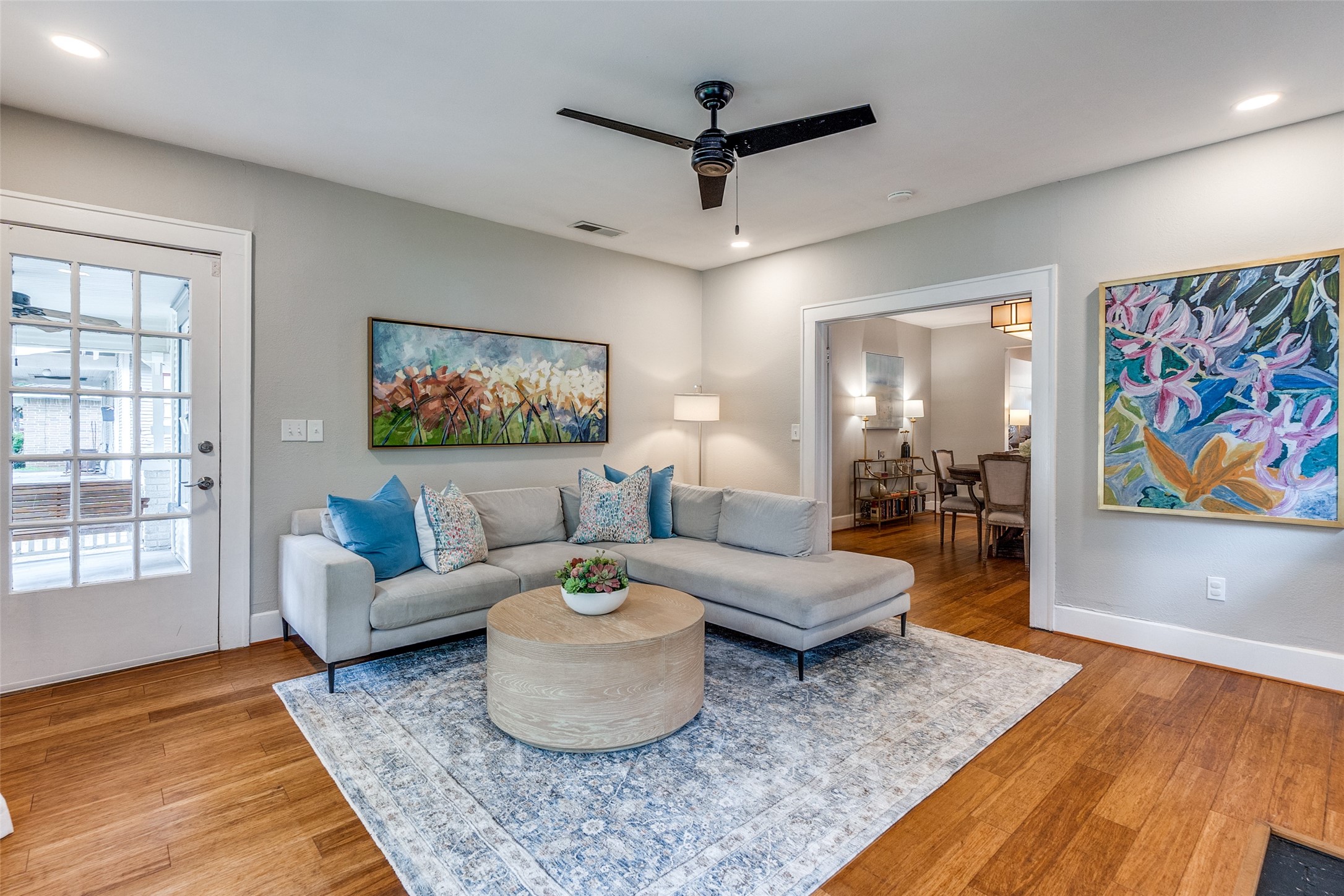 819 Parkview Avenue Dallas TX 75223