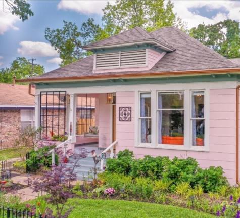 1306 W Woodard Street Denison TX 75020