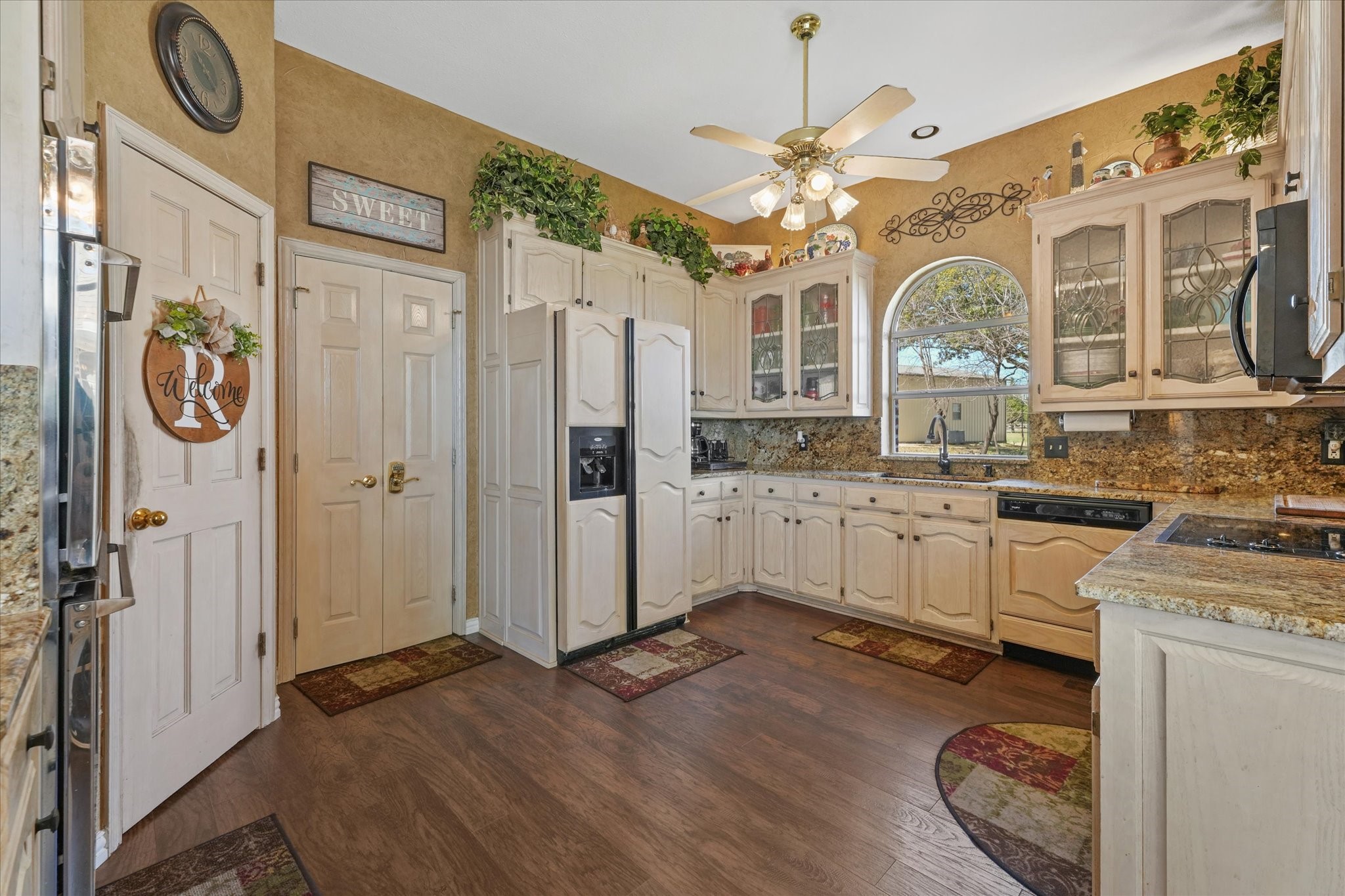 6 Park Lane Lucas TX 75002