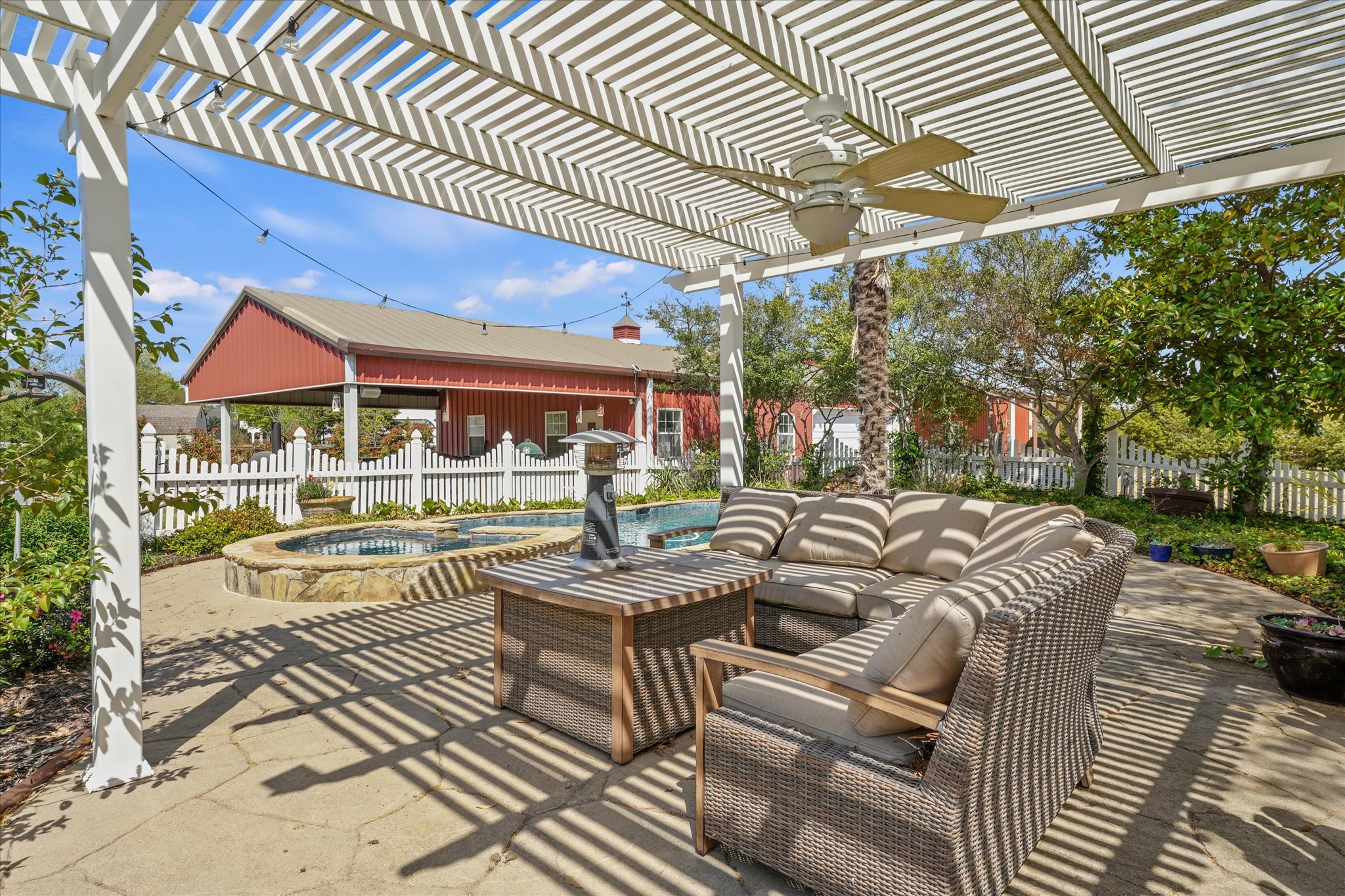 6 Park Lane Lucas TX 75002