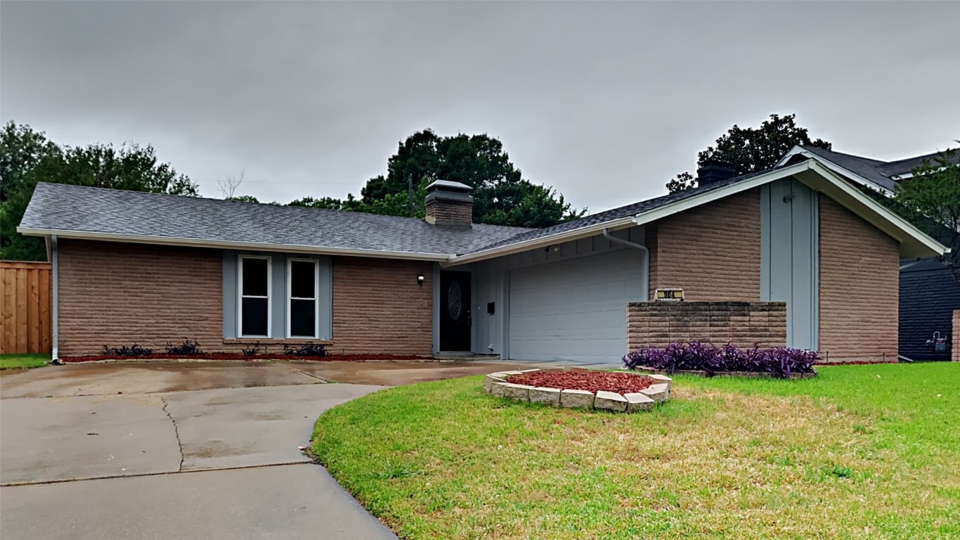 904 W Northgate Drive Irving TX 75062