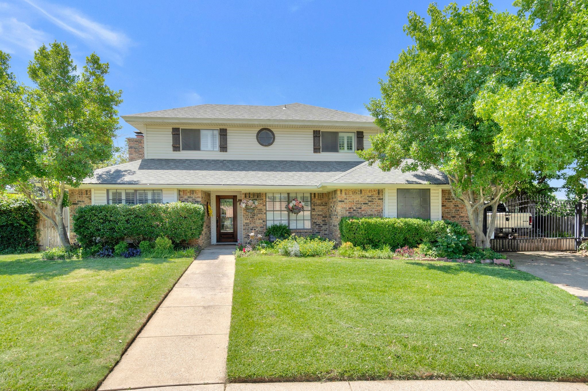 2721 Clearmeadow Court Bedford TX 76021