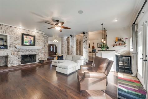 9154 Cochran Heights Drive Dallas TX 75220