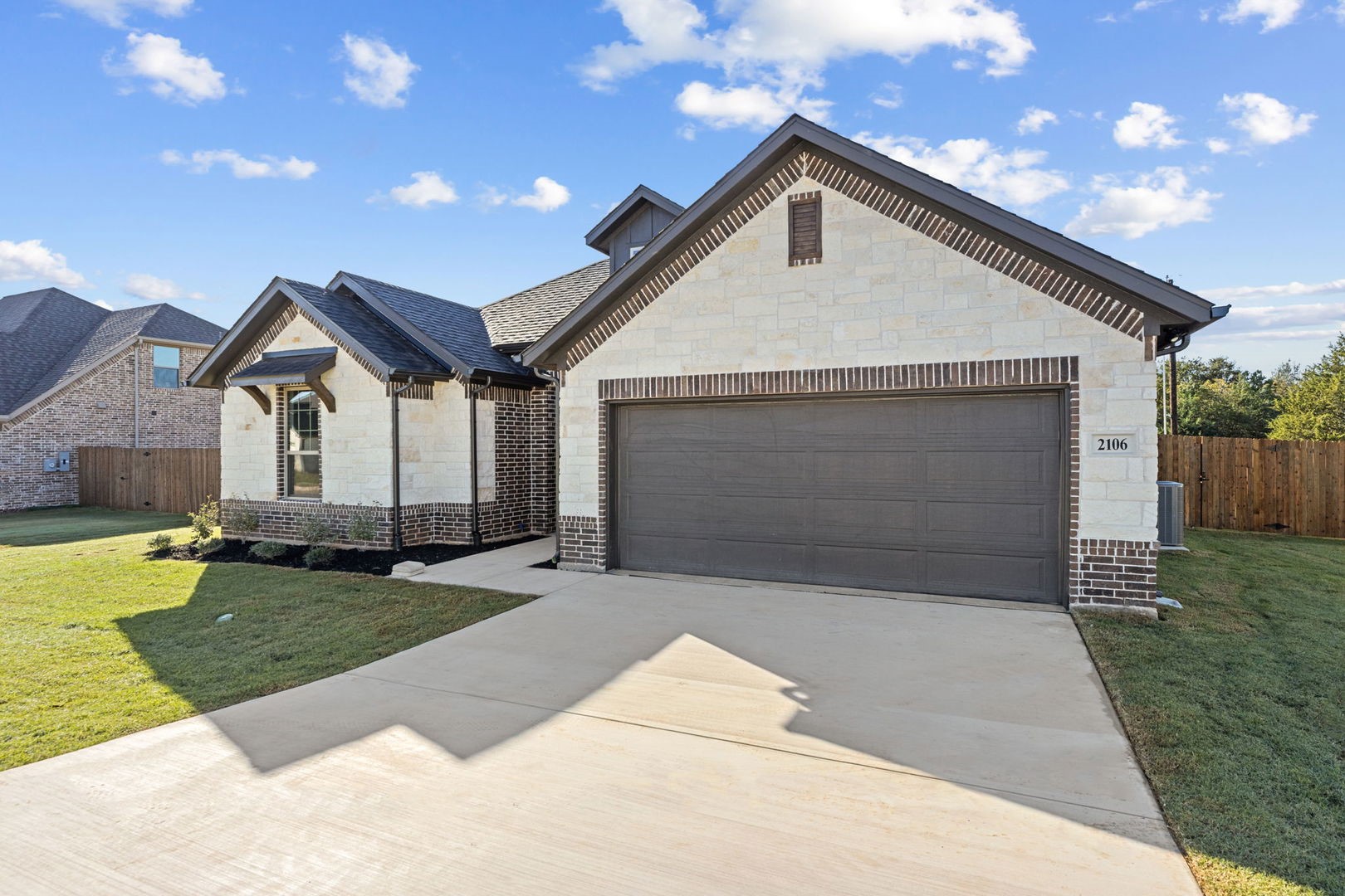 2106 Briarwood Drive Bridgeport TX 76426
