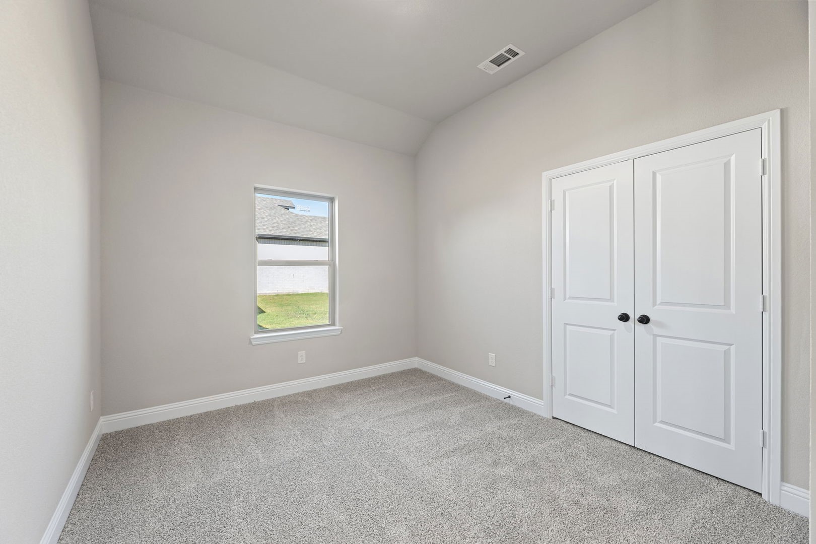 2106 Briarwood Drive Bridgeport TX 76426