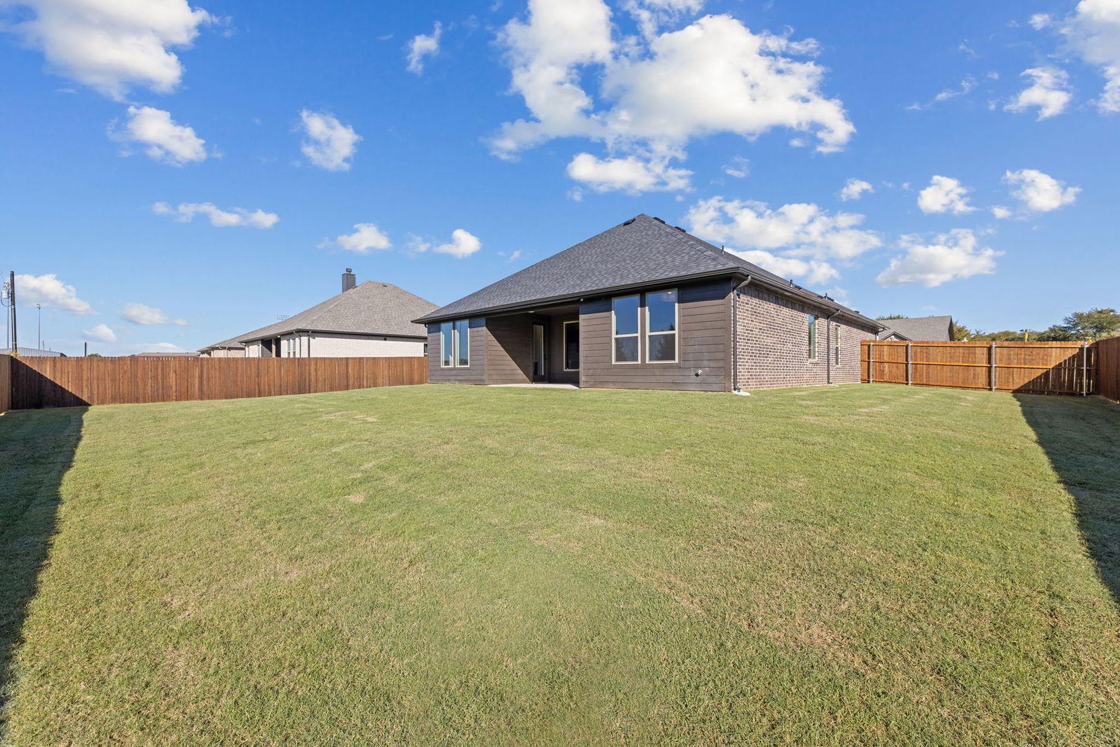 2106 Briarwood Drive Bridgeport TX 76426