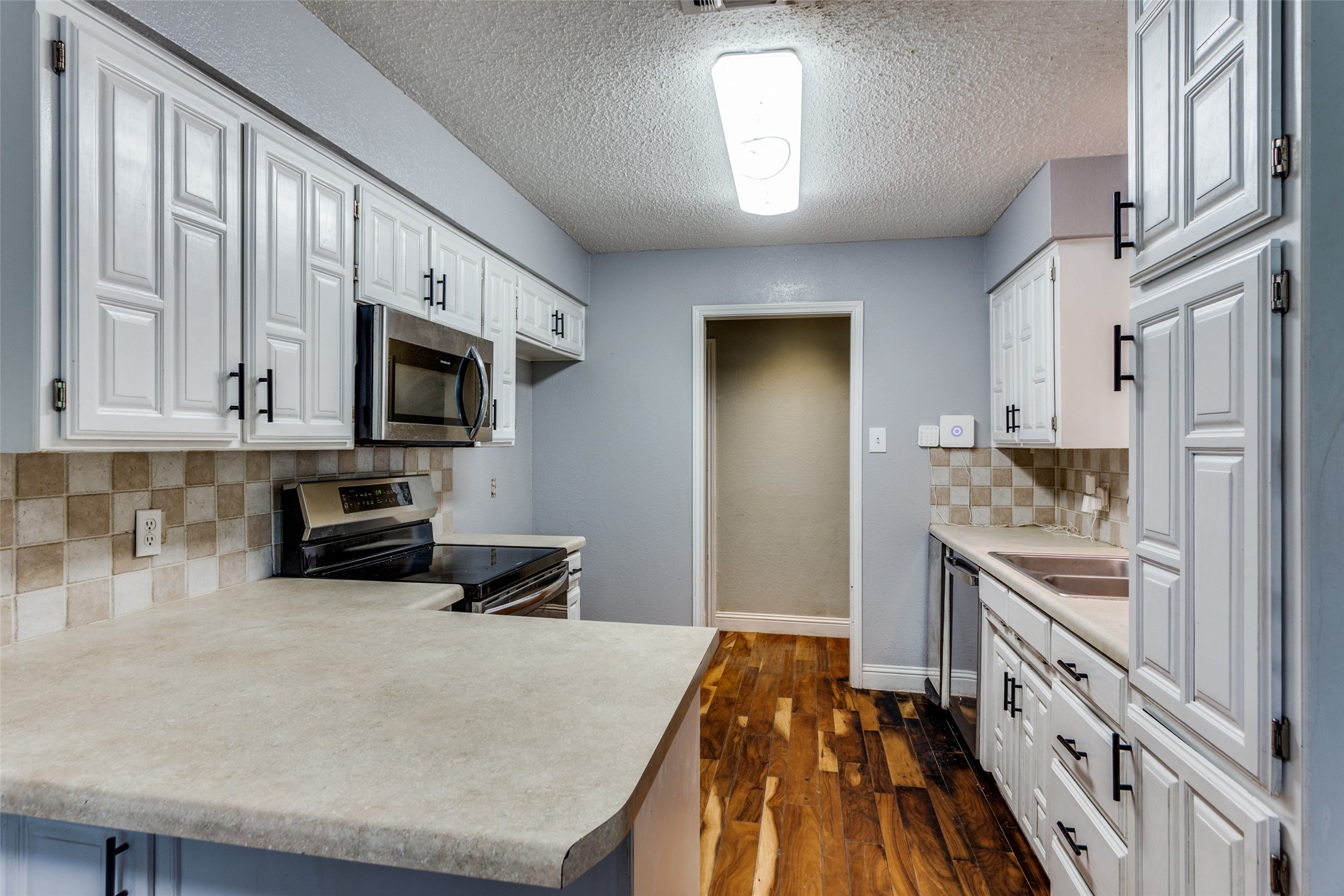 233 Billy Creek Drive Hurst TX 76053