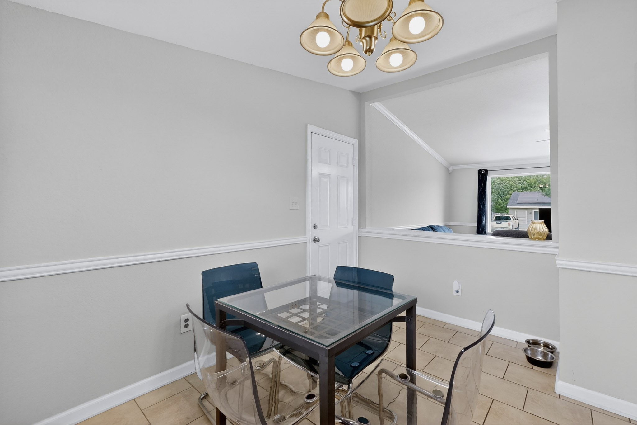1901 Burke Drive Garland TX 75040