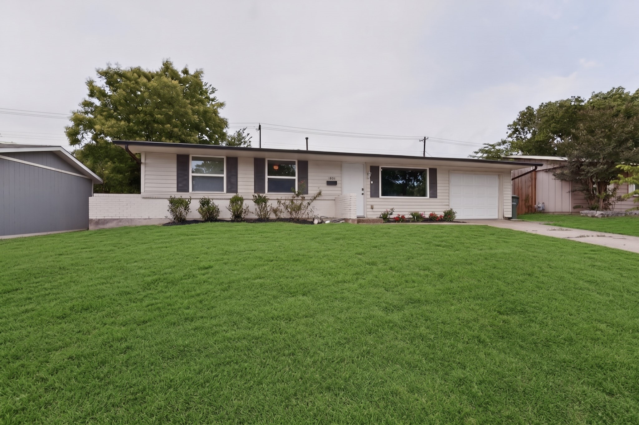 1901 Burke Drive Garland TX 75040