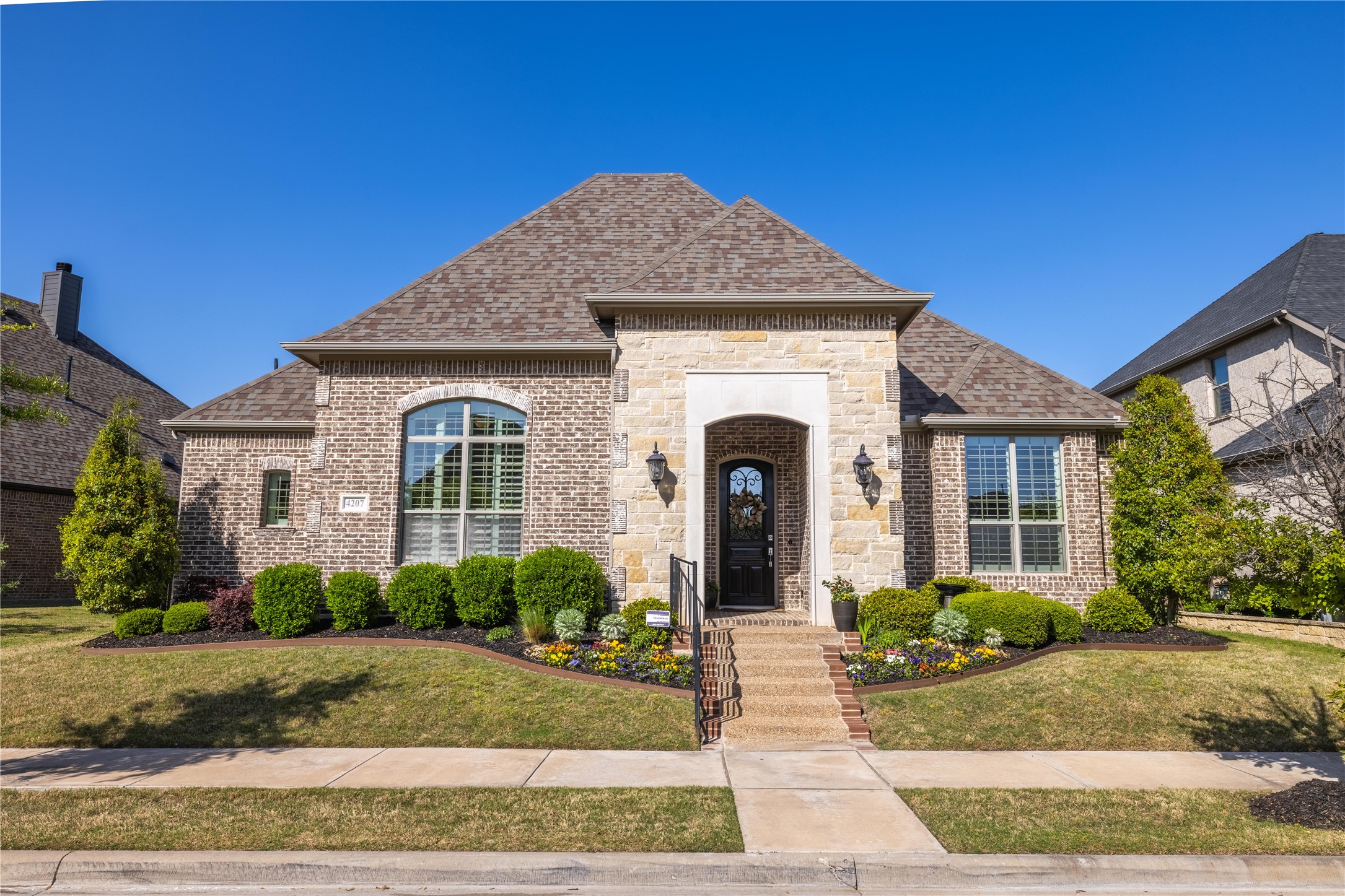 4207 Pearl Crescent Lane Arlington TX 76005
