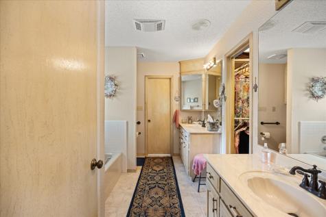 3808 Fairway Drive Granbury TX 76049