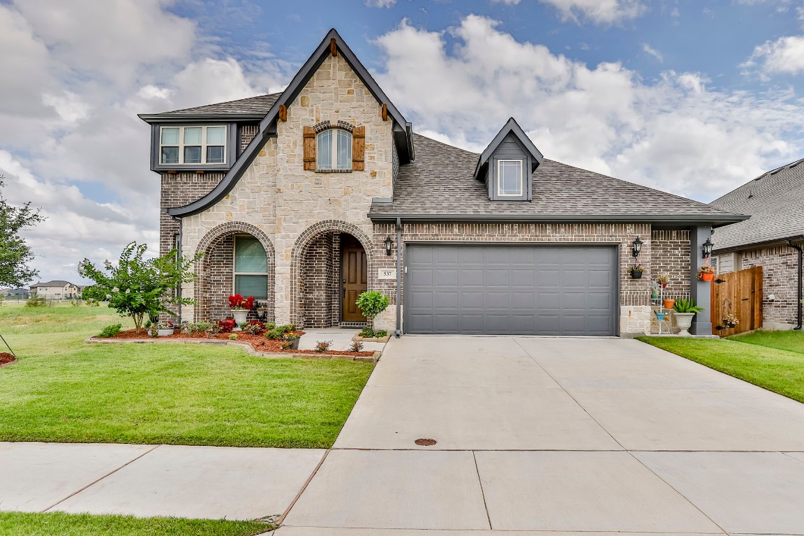 537 Tierra Vista Way Fort Worth TX 76131