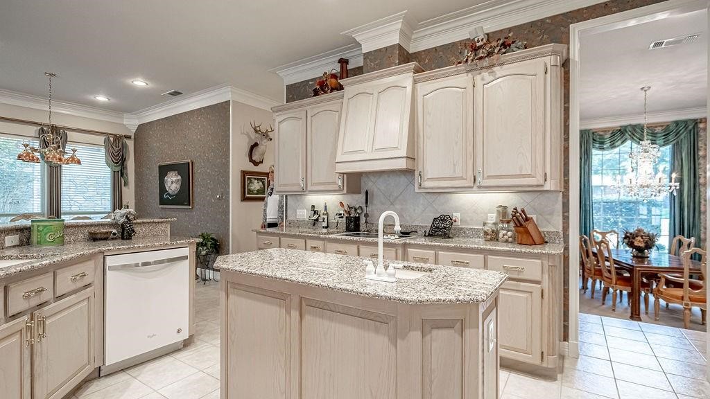 5202 Comanche Vista Trail Granbury TX 76049