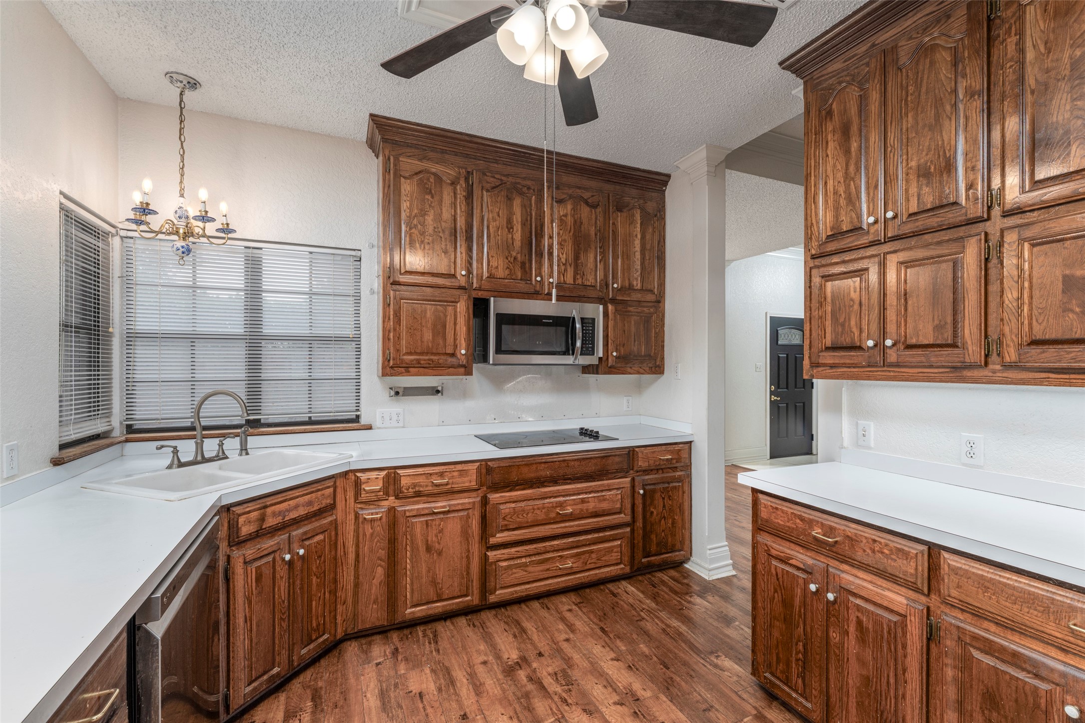 7454 Queensbury Circle Fort Worth TX 76133