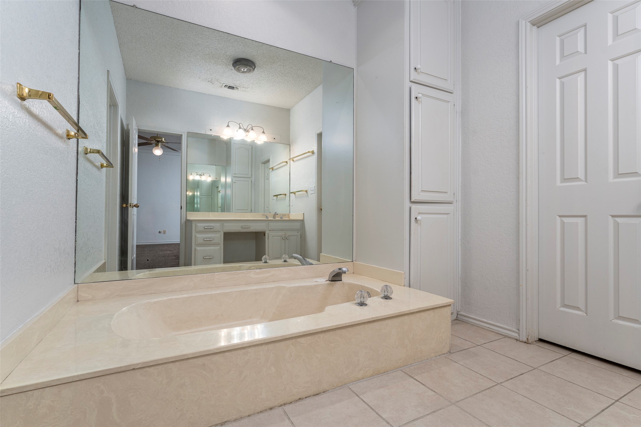 7454 Queensbury Circle Fort Worth TX 76133