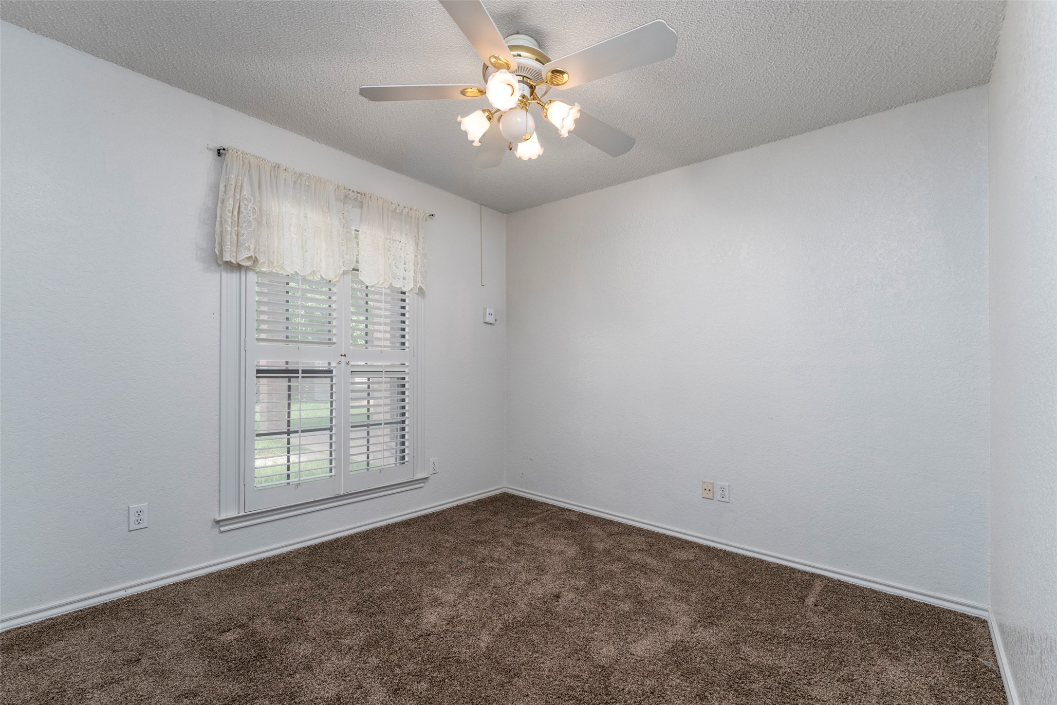 7454 Queensbury Circle Fort Worth TX 76133