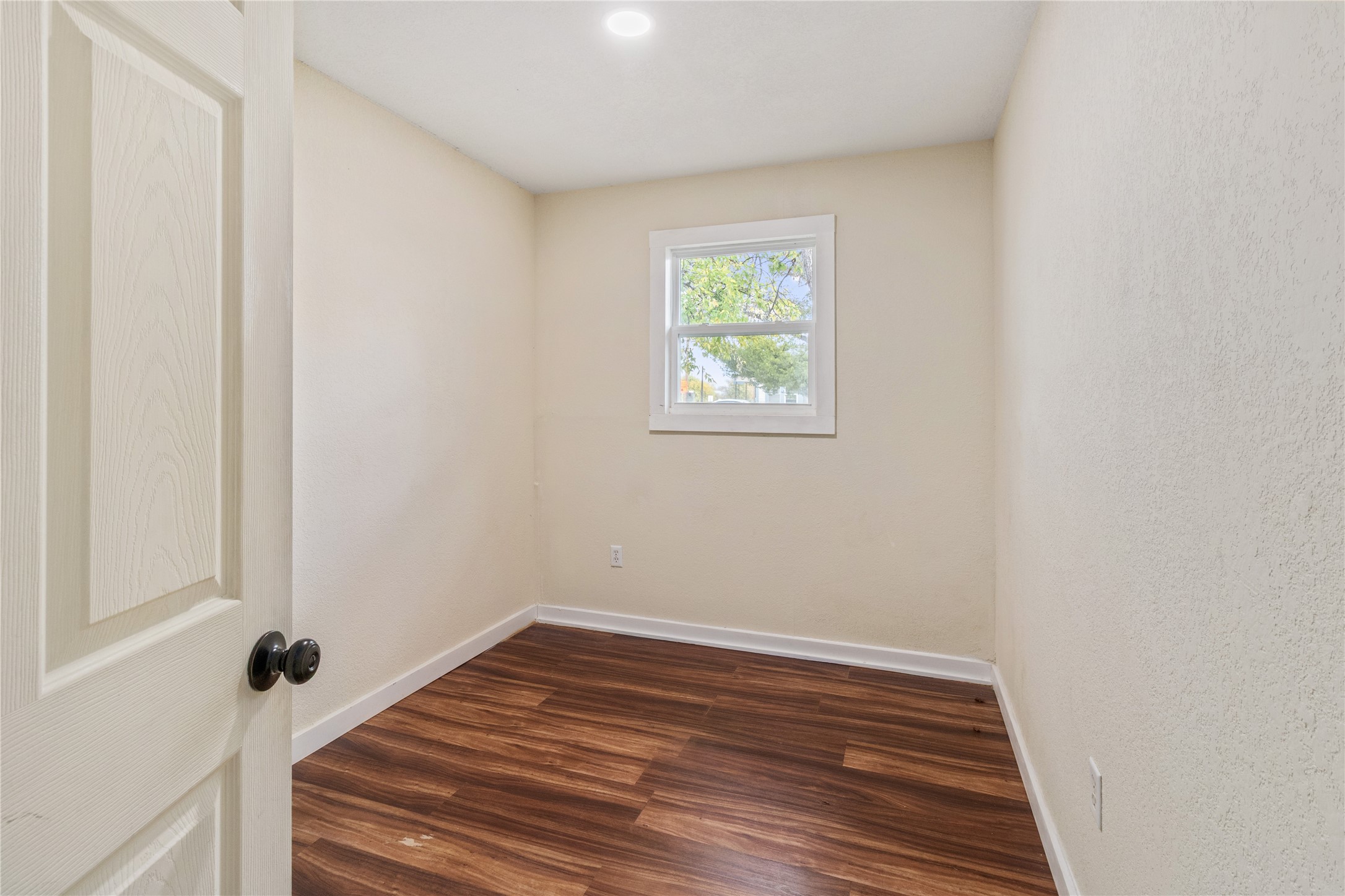212 E 2nd Street Coleman TX 76834