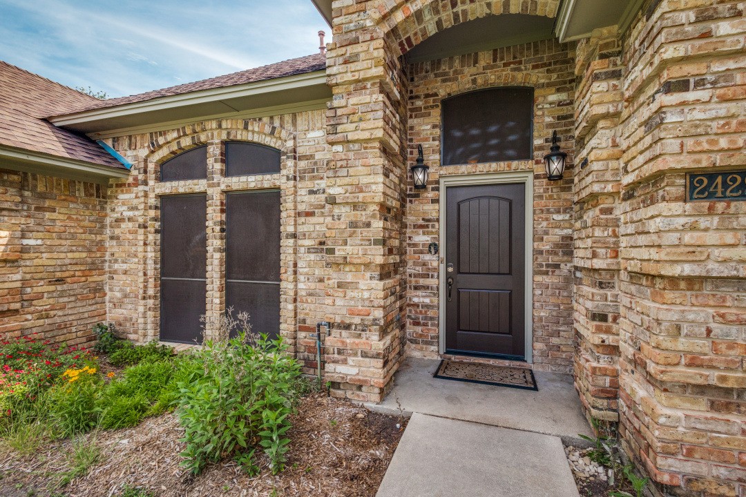 2429 E Windsor Drive Denton TX 76209