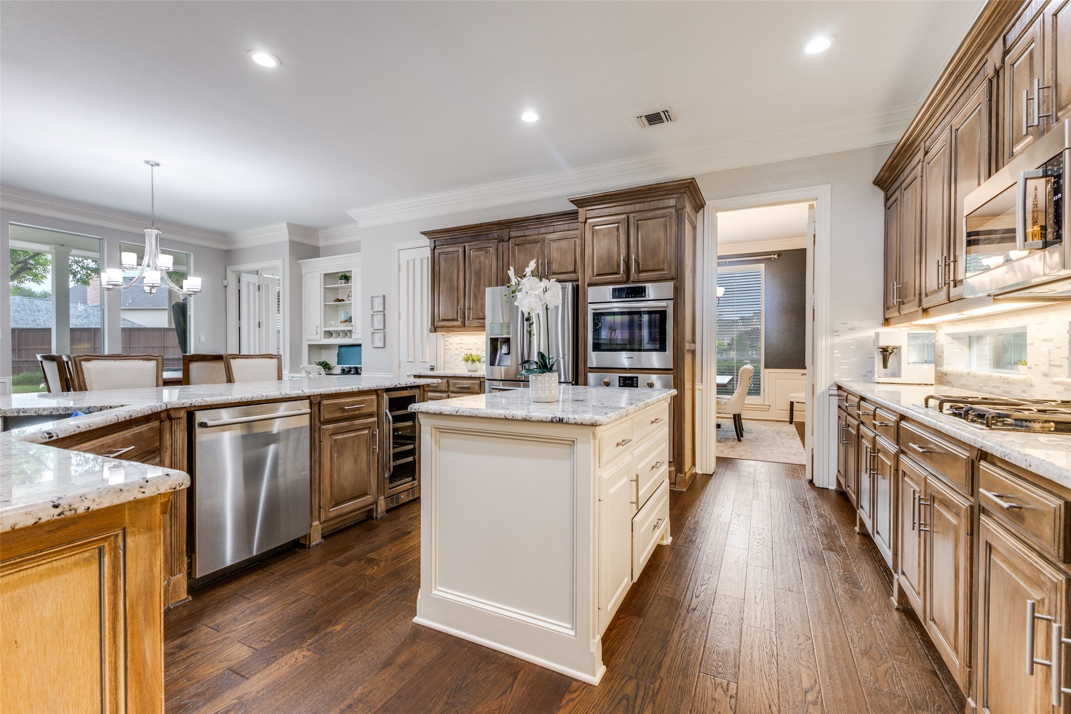5103 Scarborough Lane Dallas TX 75287