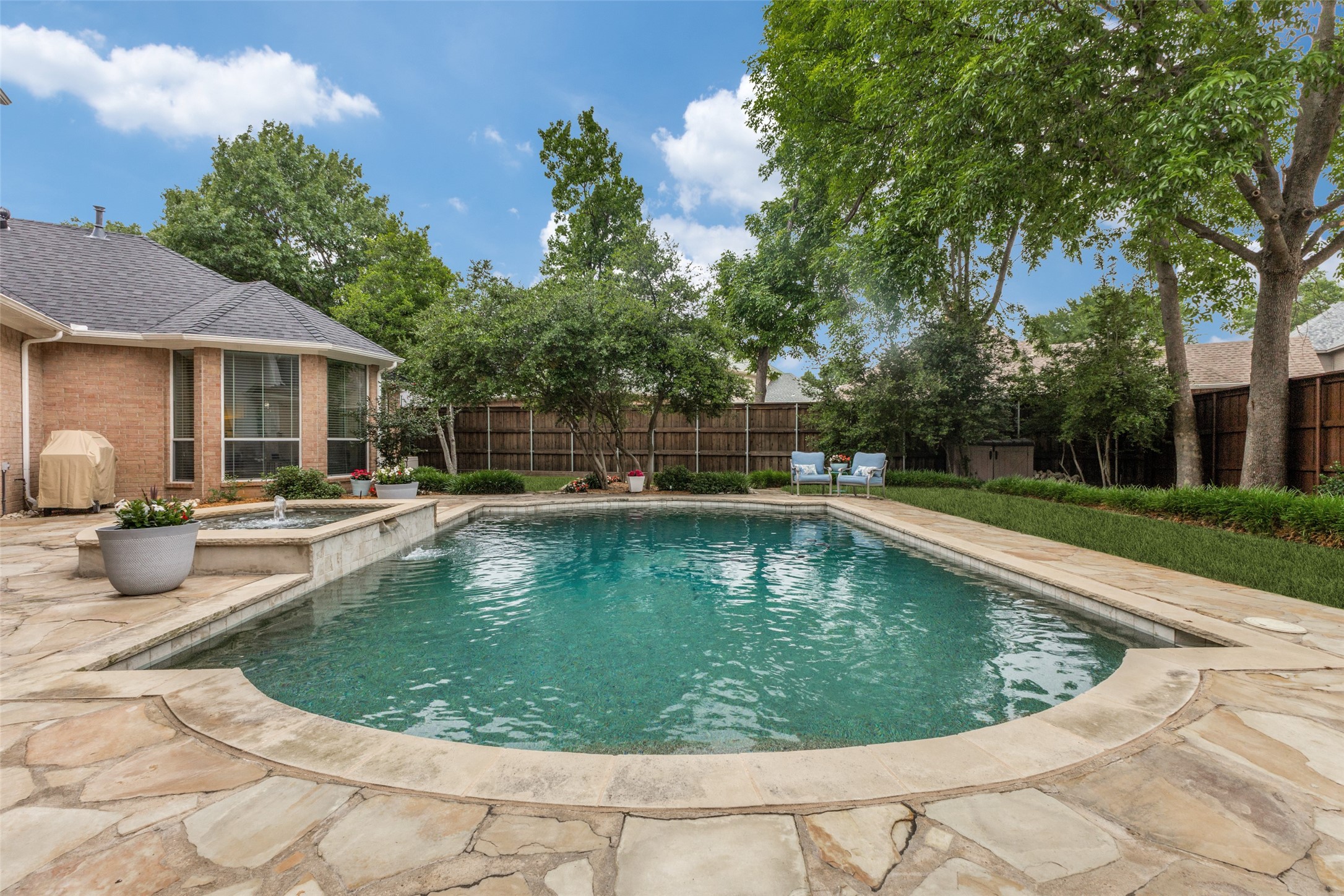 5103 Scarborough Lane Dallas TX 75287