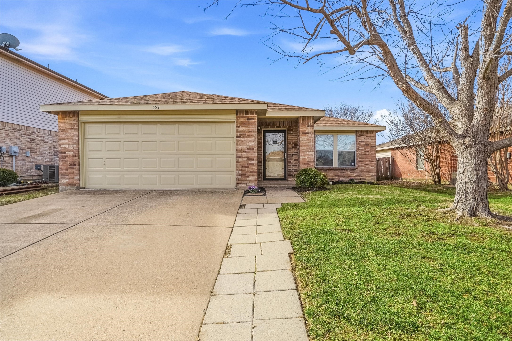 521 Oriel Circle Fort Worth TX 76036