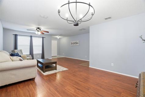 521 Oriel Circle Fort Worth TX 76036