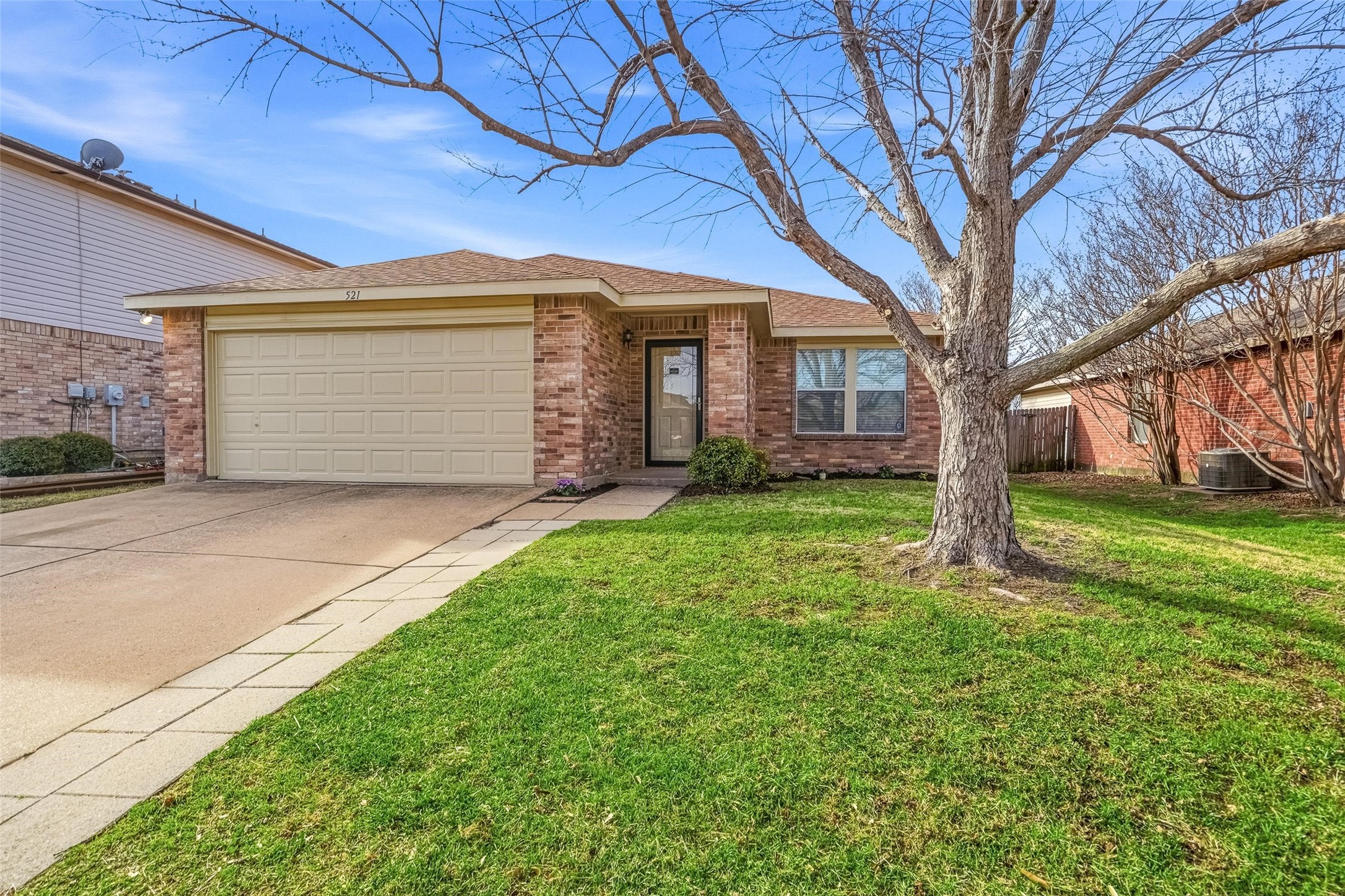 521 Oriel Circle Fort Worth TX 76036