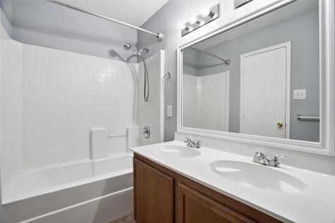 521 Oriel Circle Fort Worth TX 76036