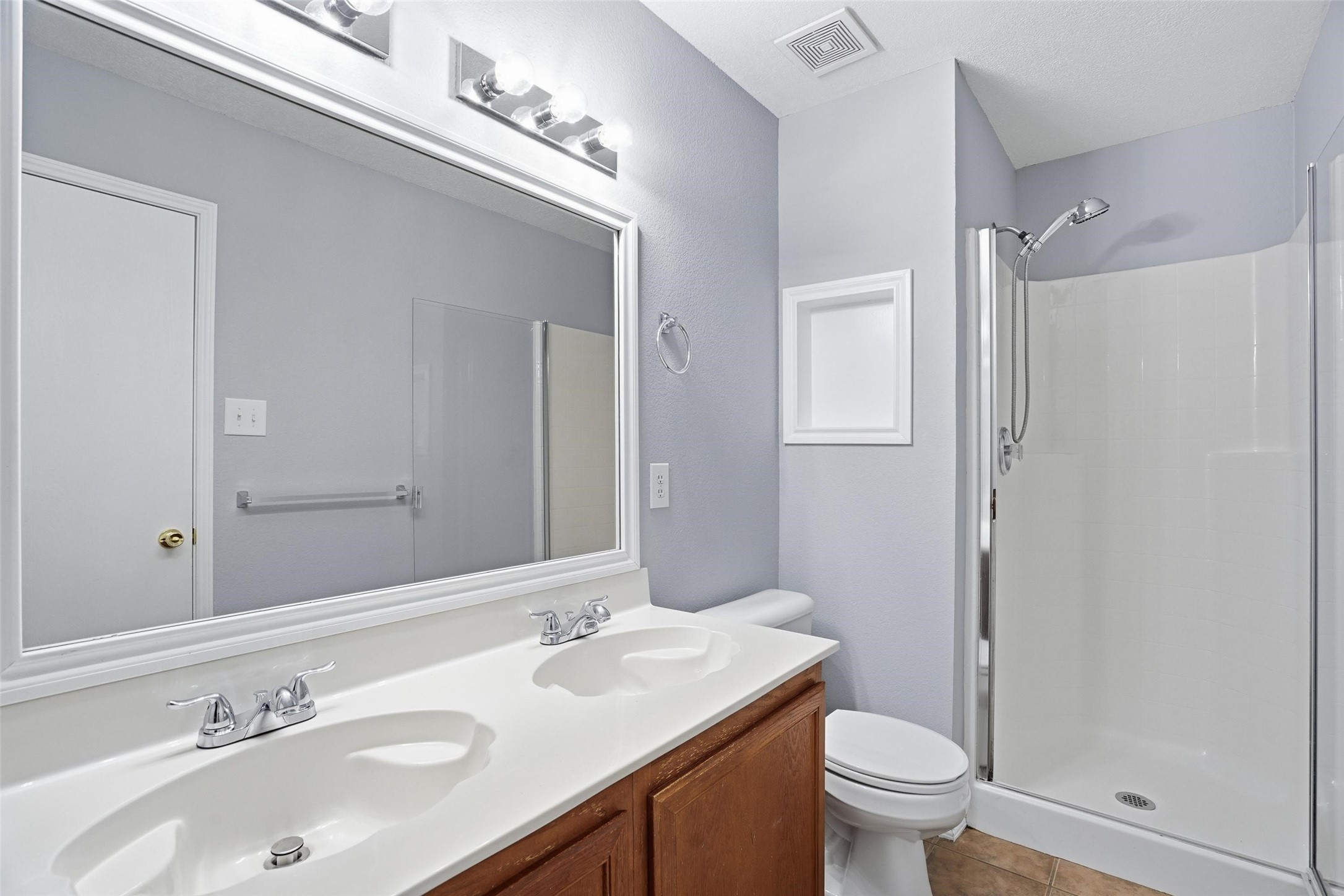 521 Oriel Circle Fort Worth TX 76036