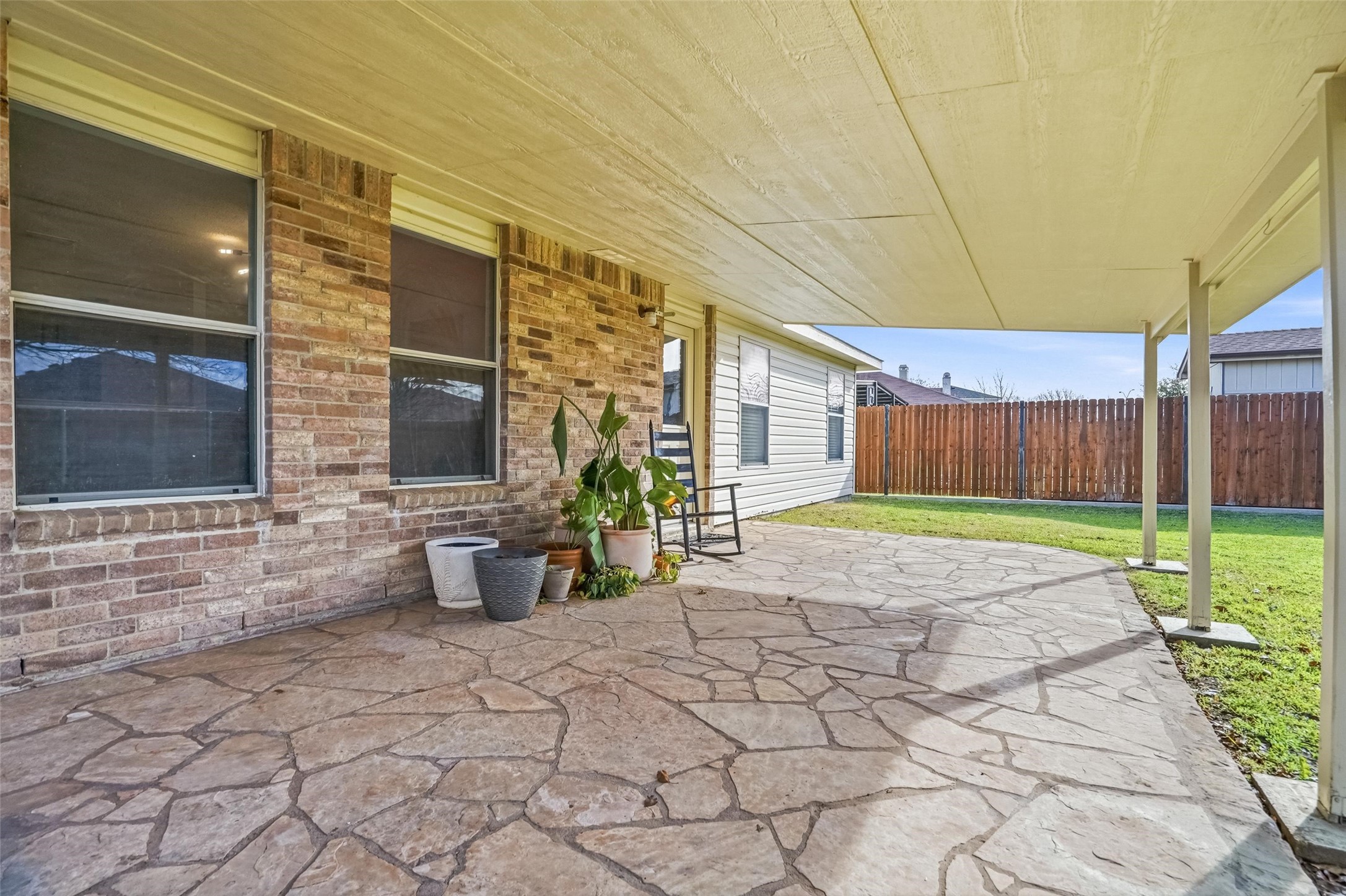 521 Oriel Circle Fort Worth TX 76036
