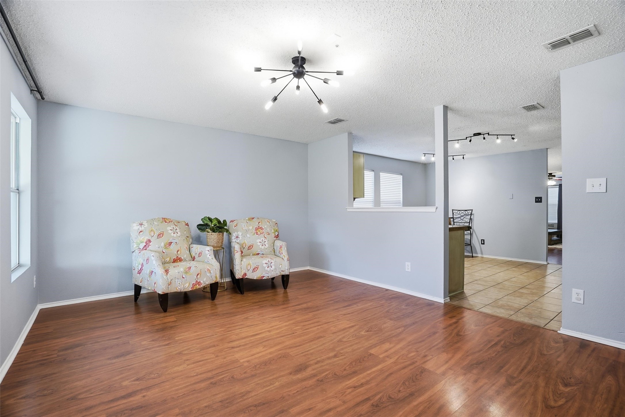 521 Oriel Circle Fort Worth TX 76036