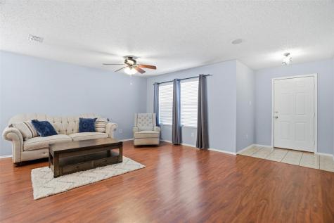 521 Oriel Circle Fort Worth TX 76036