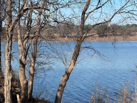 146 Owl Hollow Road Blum TX 76627