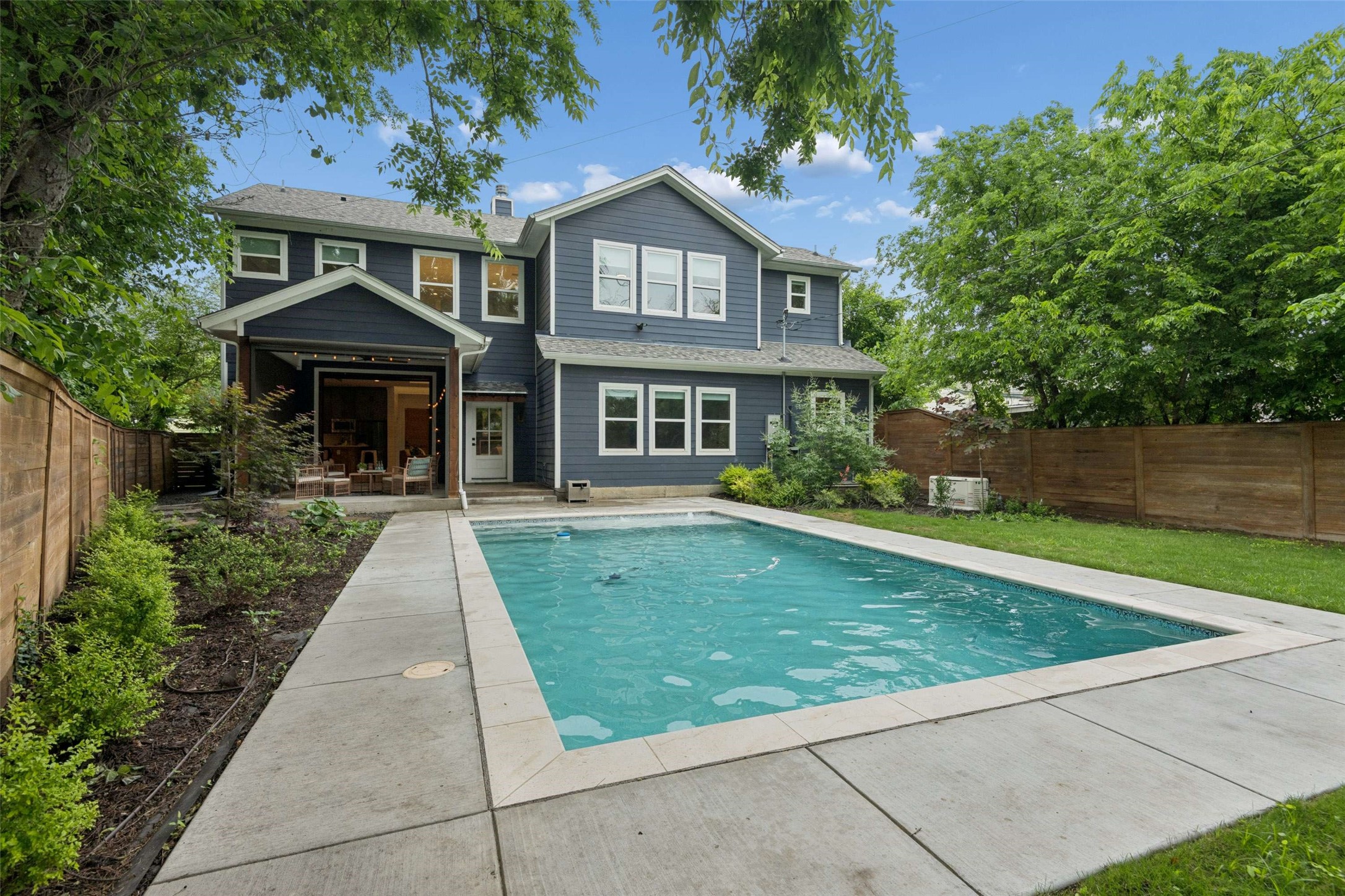 3821 Oaklawn Drive Fort Worth TX 76107