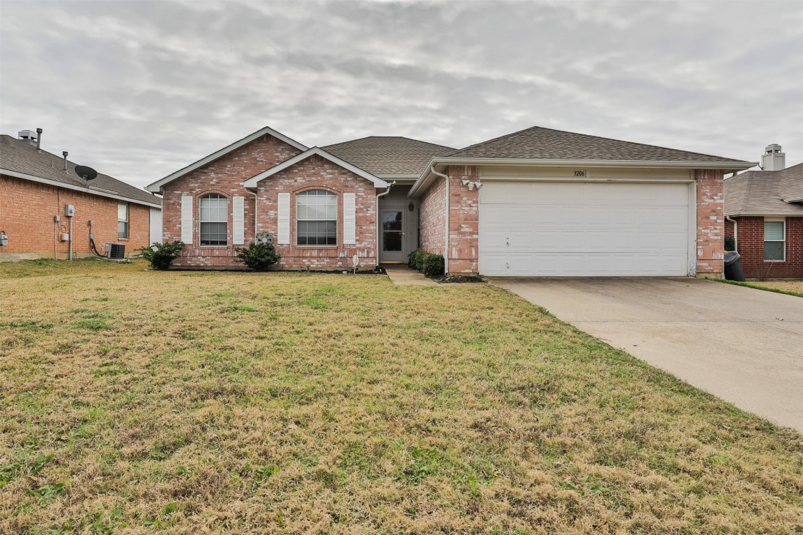 3206 Sparta Drive Corinth TX 76210